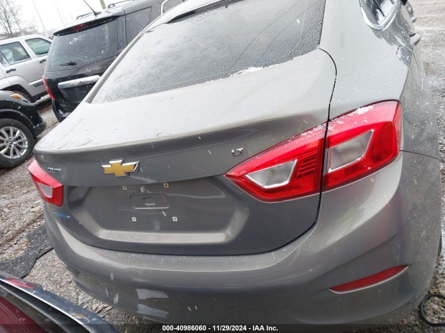 Chevrolet Cruze Lt Auto 2018 1G1BE5SM2J7183975 Image 15