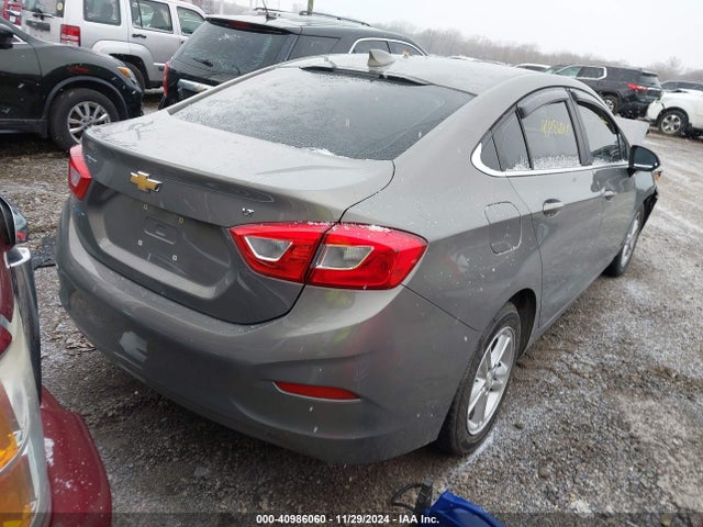 Chevrolet Cruze Lt Auto 2018 1G1BE5SM2J7183975 Image 4