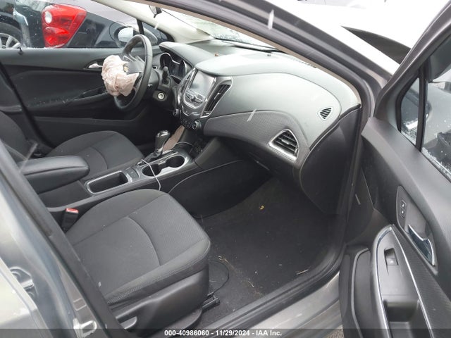 Chevrolet Cruze Lt Auto 2018 1G1BE5SM2J7183975 Image 5