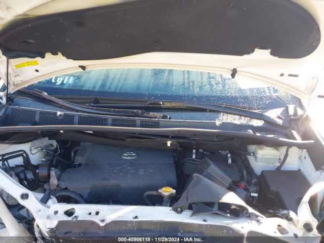 5TDDK3DC9FS124310 Toyota Sienna Xle/limited