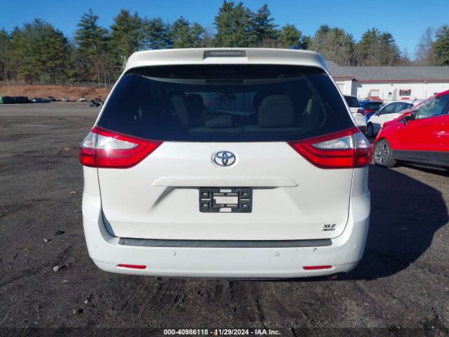 5TDDK3DC9FS124310 Toyota Sienna Xle/limited