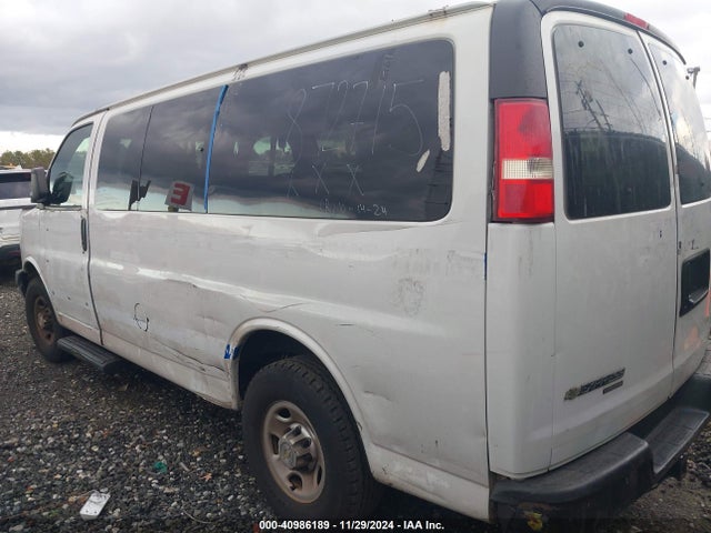 Chevrolet Express 2500 Ls 2015 1GAWGPFG4F1245186 Image 3