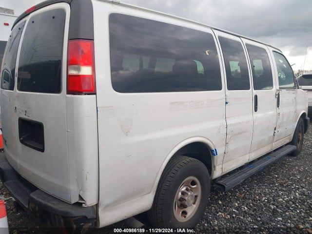 Chevrolet Express 2500 Ls 2015 1GAWGPFG4F1245186 Image 4