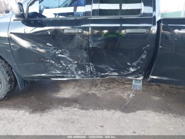 1C6RR7FT2ES426850 RAM 1500 Express