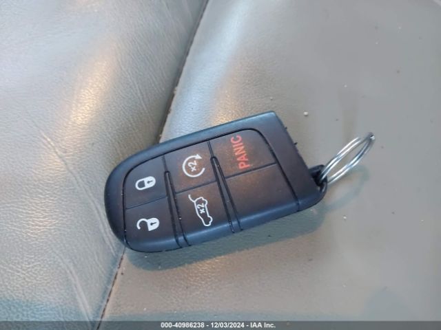 2019 JEEP GRAND CHEROKEE 1C4RJFBG3KC825825 Photo 10