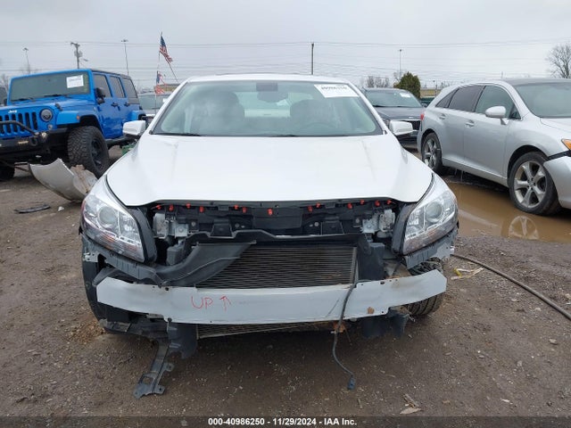 Chevrolet MALIBU 1LT 2015 1G11C5SL8FF223398 Image 13