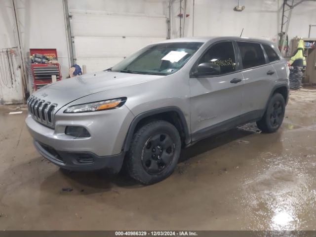 1C4PJMAB8EW166807 Jeep Cherokee Sport
