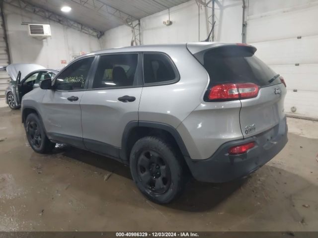 1C4PJMAB8EW166807 Jeep Cherokee Sport