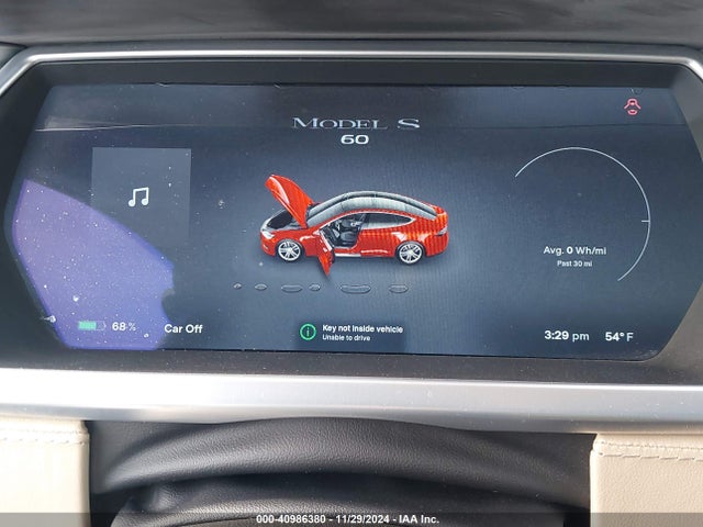 2013 TESLA MODEL S 5YJSA1CG8DFP15622 Photo 6