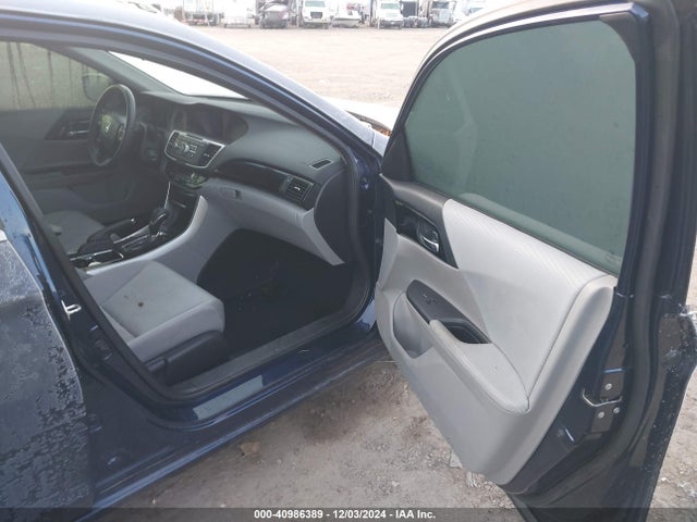 Honda ACCORD LX 2017 1HGCR2F31HA209917 Image 5