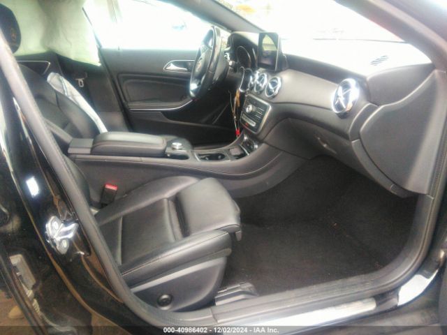 WDCTG4EB0LU025806 Mercedes-Benz GLA 250