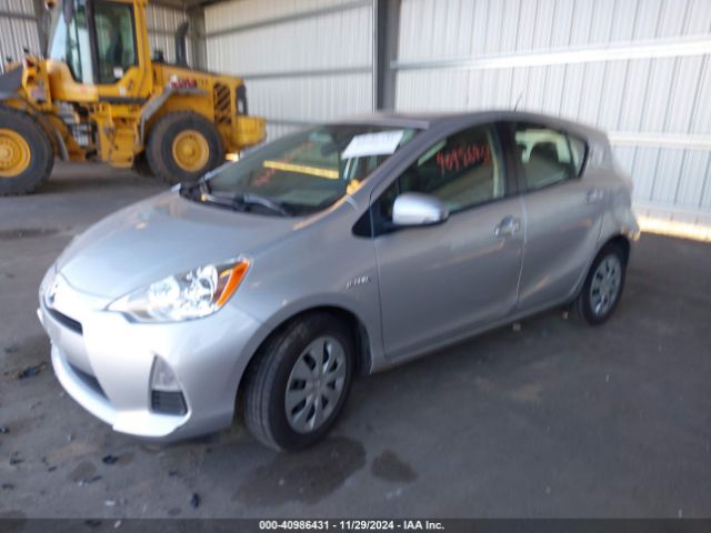 JTDKDTB39E1561353 Toyota Prius C Two