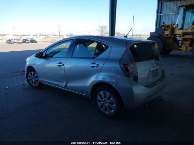 JTDKDTB39E1561353 Toyota Prius C Two