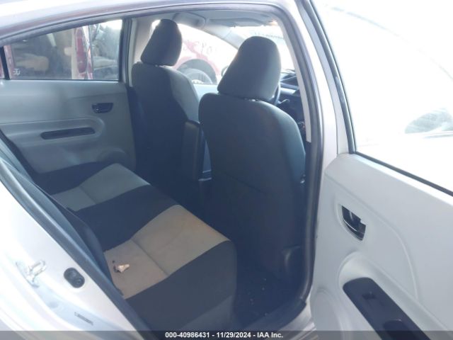 JTDKDTB39E1561353 Toyota Prius C Two