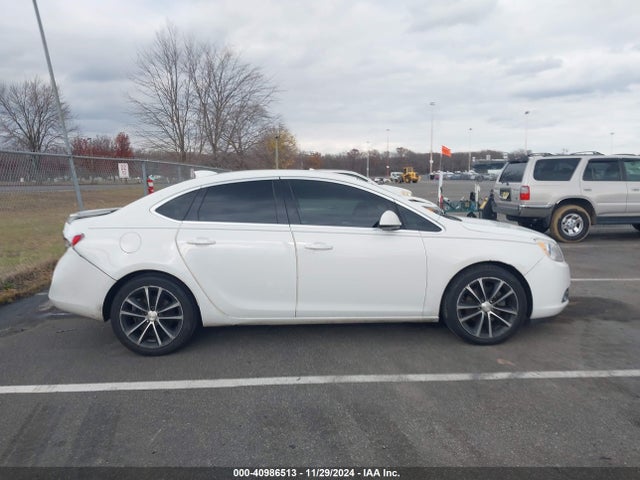 1G4PR5SK3H4105194 Buick Verano Sport Touring