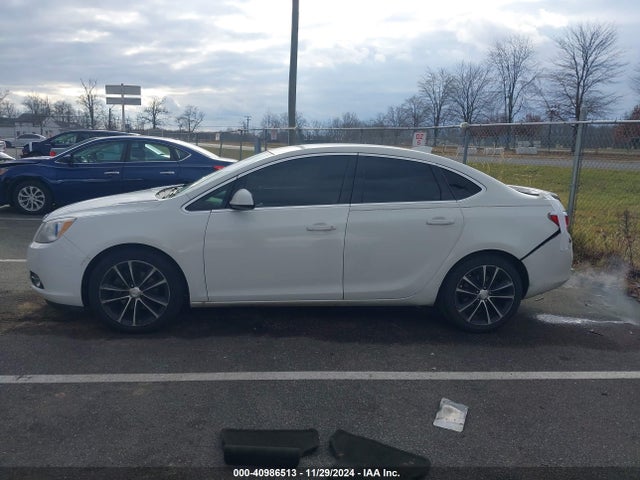 1G4PR5SK3H4105194 Buick Verano Sport Touring