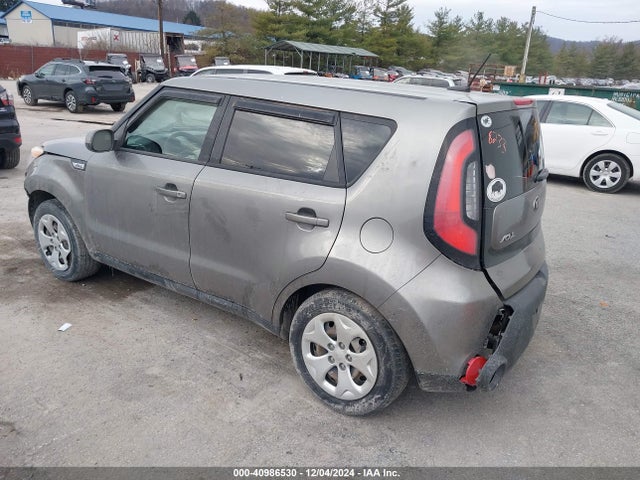 KIA Soul 2015 KNDJN2A27F7208233 Image 3