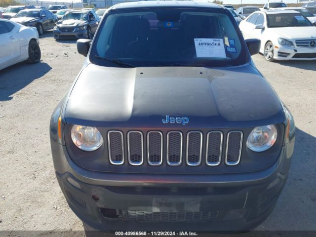 ZACCJAAT5GPD42167 Jeep Renegade Sport