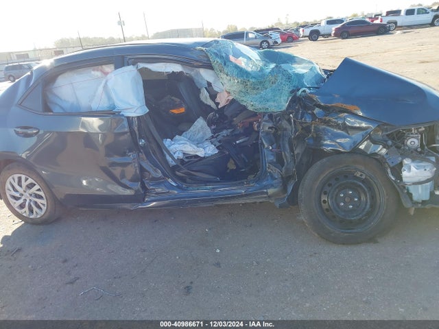 Toyota COROLLA LE 2017 5YFBURHE3HP597941 Image 13