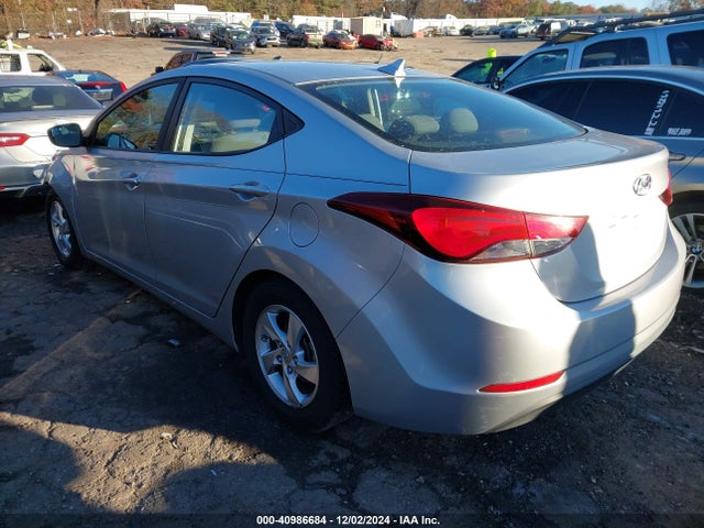 Hyundai ELANTRA SE 2014 5NPDH4AEXEH511222 Image 3
