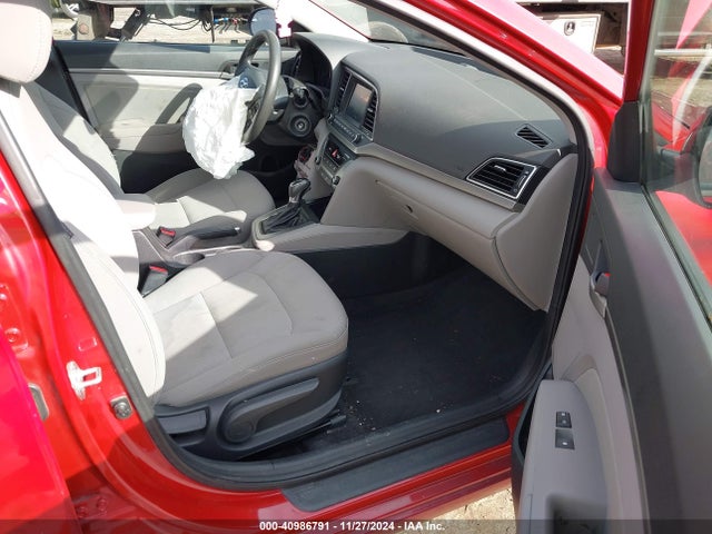 Hyundai ELANTRA SEL 2018 5NPD84LF4JH363245 Image 5
