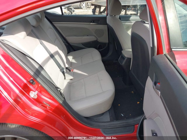 Hyundai ELANTRA SEL 2018 5NPD84LF4JH363245 Image 8