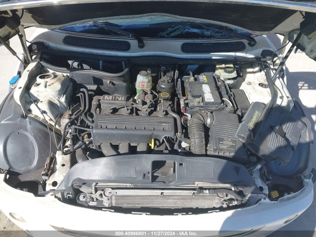 2006 MINI COOPER WMWRC33596TJ78825 Photo 9