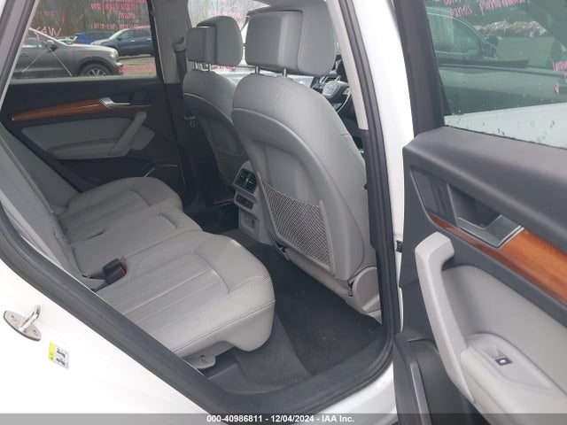 WA1BAAFY0M2127103 Audi Q5 Premium Plus 45 Tfsi Quattro S Tronic