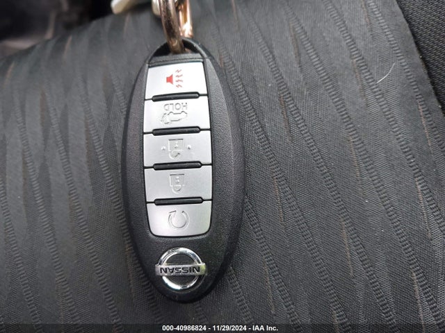 Nissan ROGUE SV 2018 KNMAT2MV3JP620024 Image 11