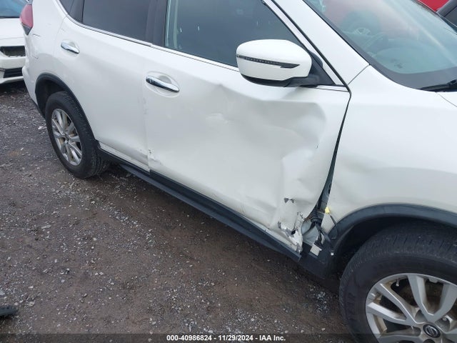 Nissan ROGUE SV 2018 KNMAT2MV3JP620024 Image 6