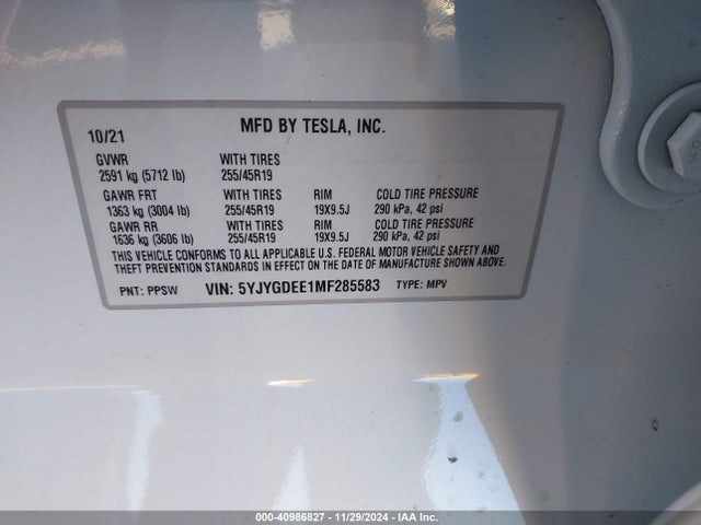 2021 TESLA MODEL Y 5YJYGDEE1MF285583 Photo 8