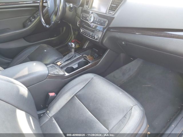 KNALN4D79F5171562 KIA Cadenza Premium