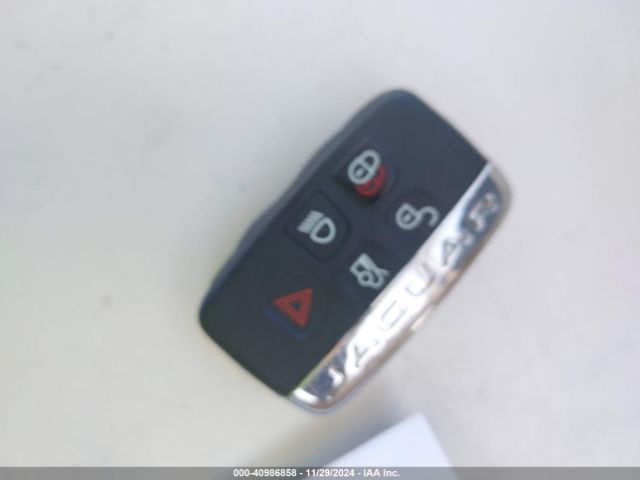 2018 JAGUAR F-TYPE SAJDD1GX2JCK55233 Photo 10