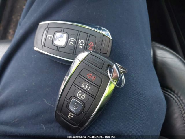 3LN6L5FC8HR647558 Lincoln Mkz Reserve