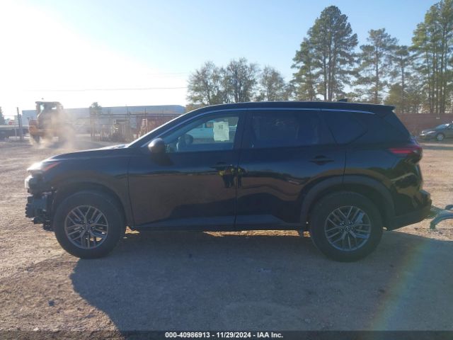 5N1BT3AA1RC751043 Nissan Rogue S Fwd