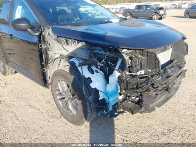 5N1BT3AA1RC751043 Nissan Rogue S Fwd