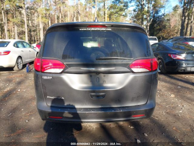 2C4RC1CG2HR565283 Chrysler Pacifica Lx