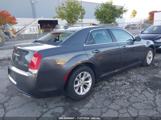 2C3CCAAG6FH931035 Chrysler 300 Limited