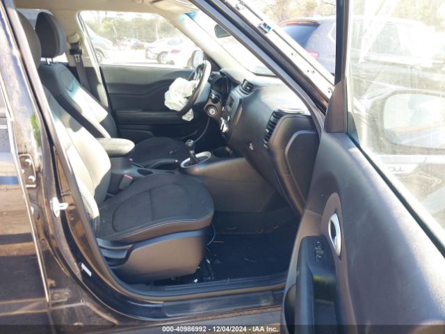 KNDJN2A2XG7377194 KIA Soul