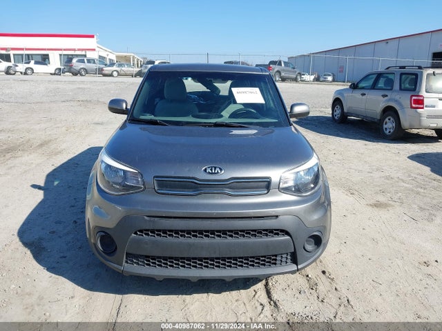 KIA Soul 2018 KNDJN2A22J7600027 Image 13