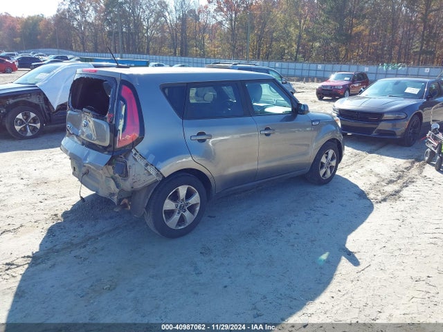 KIA Soul 2018 KNDJN2A22J7600027 Image 4