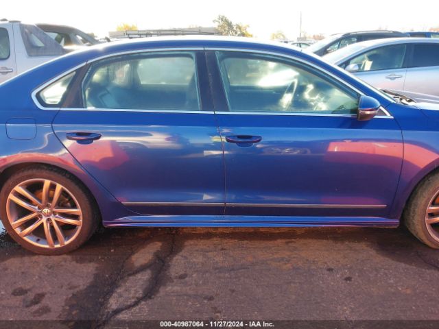 1VWAT7A33GC038163 Volkswagen Passat 1.8t R-line