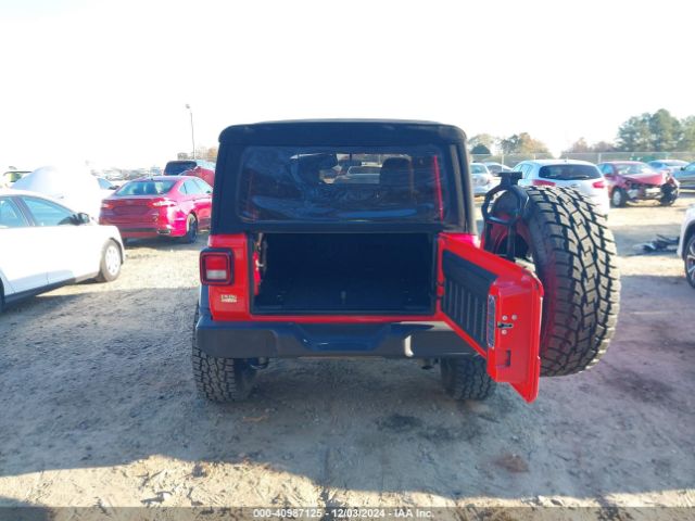 1C4HJXDG6JW299346 Jeep Wrangler Unlimited Sport S 4x4