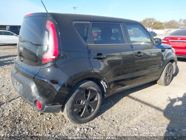 KNDJN2A23F7235526 KIA Soul
