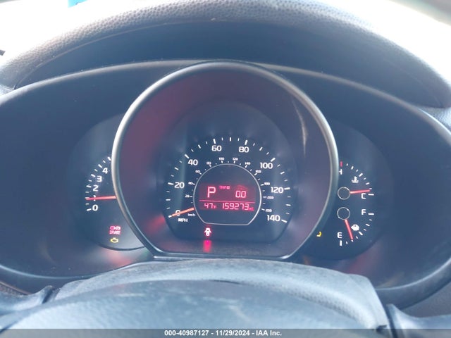 KNDJN2A23F7235526 KIA Soul