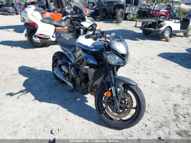 2024 TRIUMPH MOTORCYCLE STREET TRIPLE SMTA604S3RTBP1484