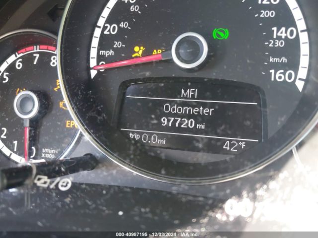 3VWF17AT1GM637041 Volkswagen Beetle 1.8t S