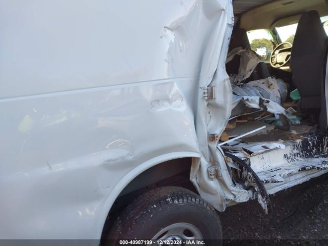 1GCWGAFF0H1352329 Chevrolet Express 2500 Work Van