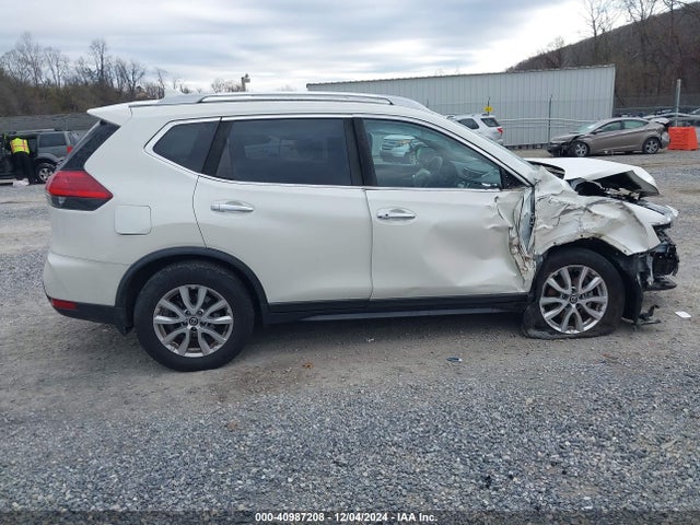 Nissan ROGUE SV 2017 JN8AT2MV5HW265975 Image 13