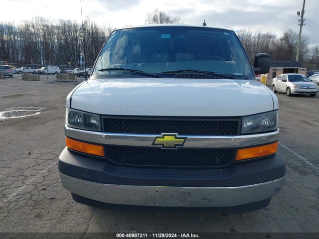 1GAZGMFG4J1168551 Chevrolet Express 3500 Lt